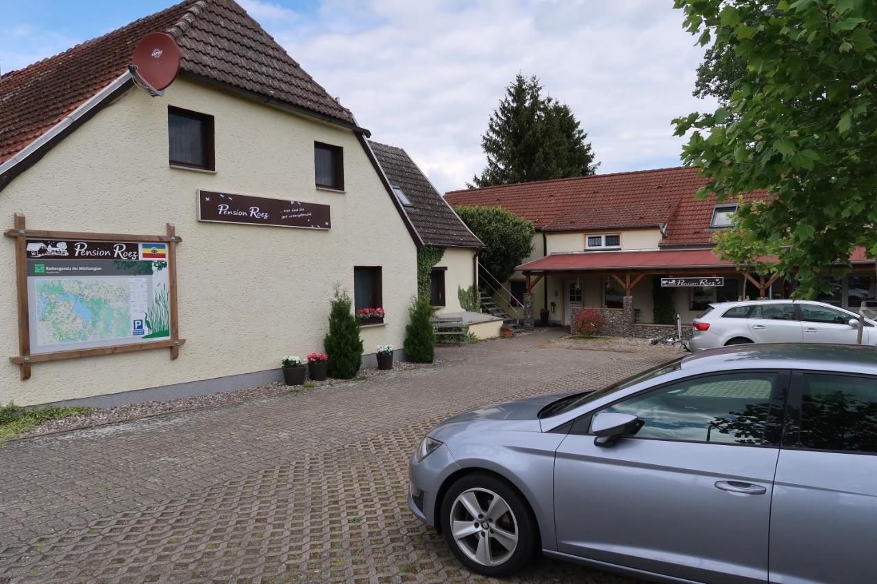 Pension Roez Goehren-Lebbin Exterior photo